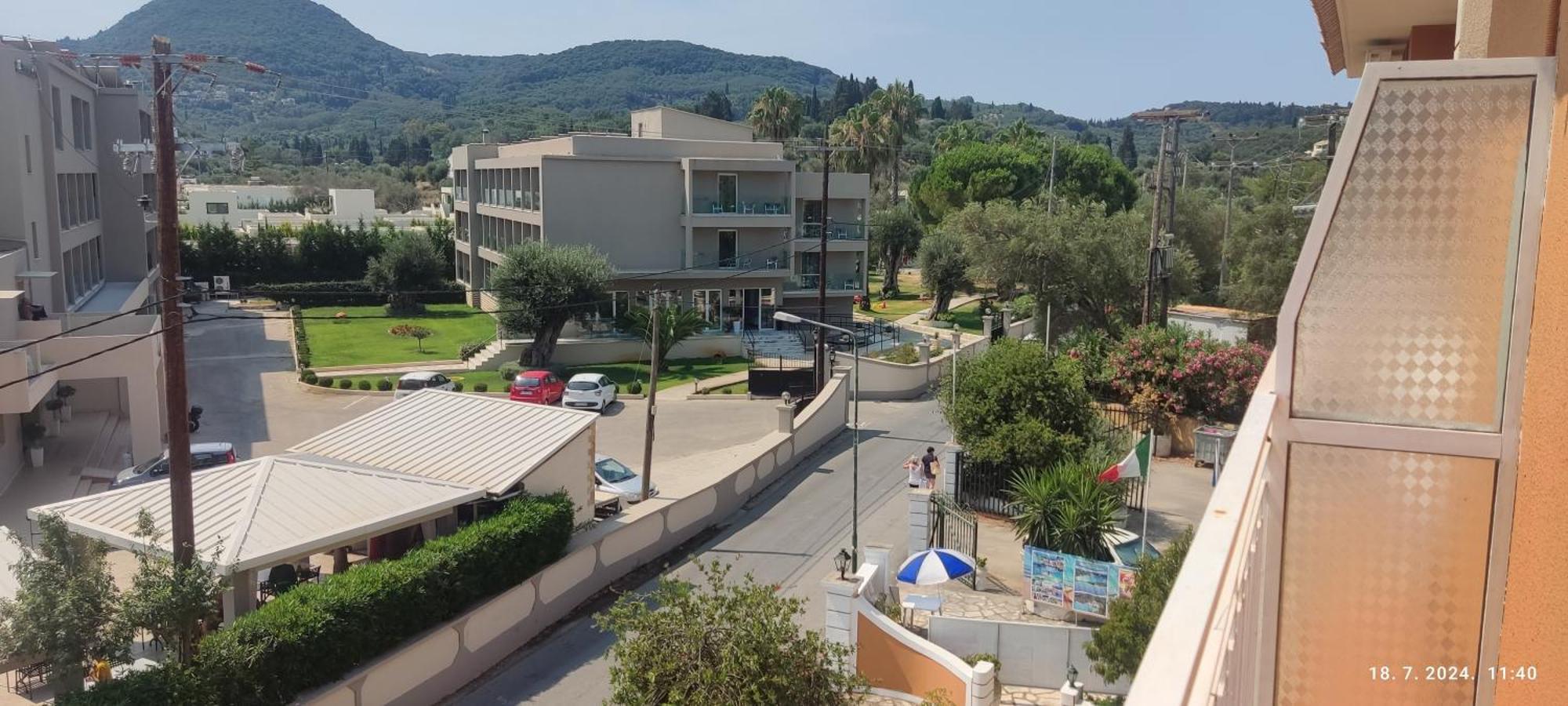 מסונגי Pantheon Hall Hotel מראה חיצוני תמונה