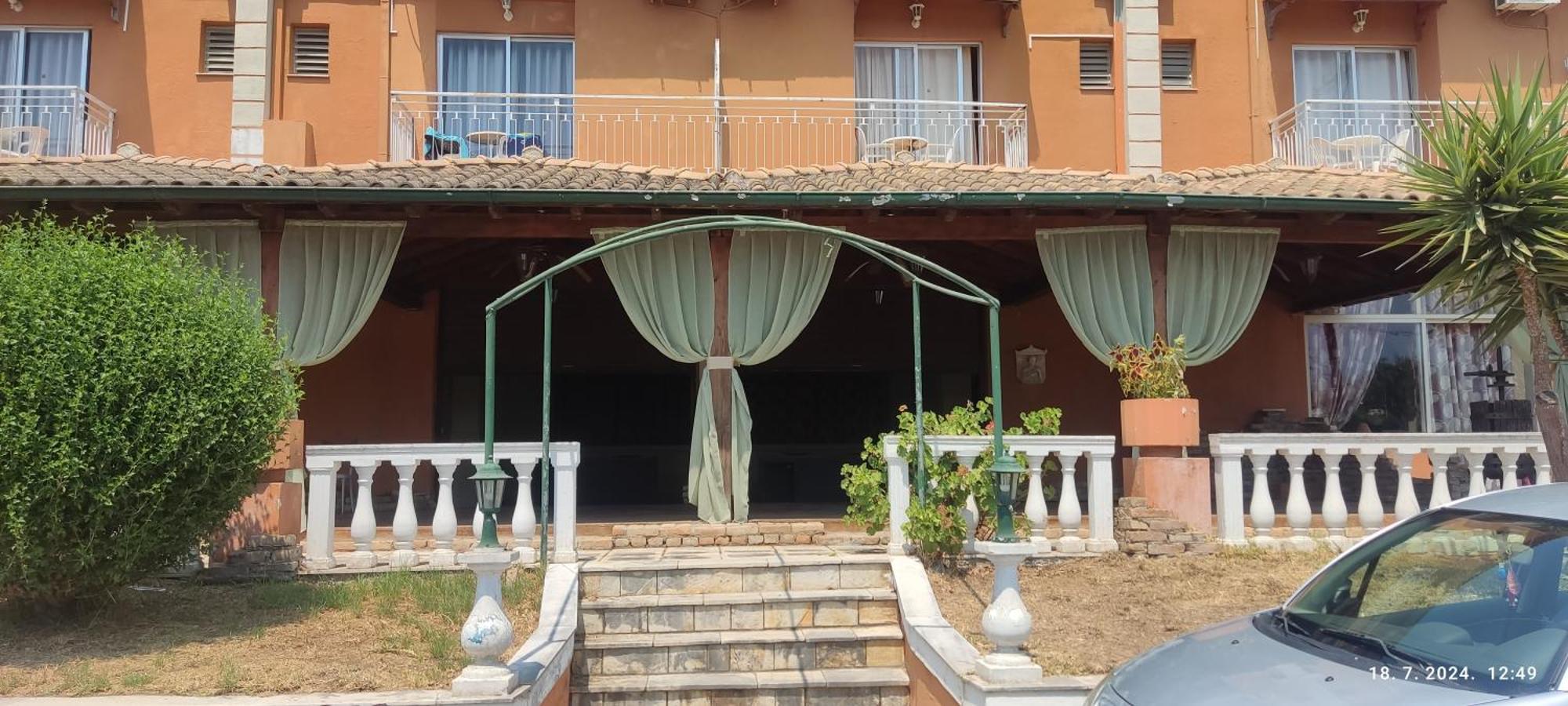 מסונגי Pantheon Hall Hotel מראה חיצוני תמונה