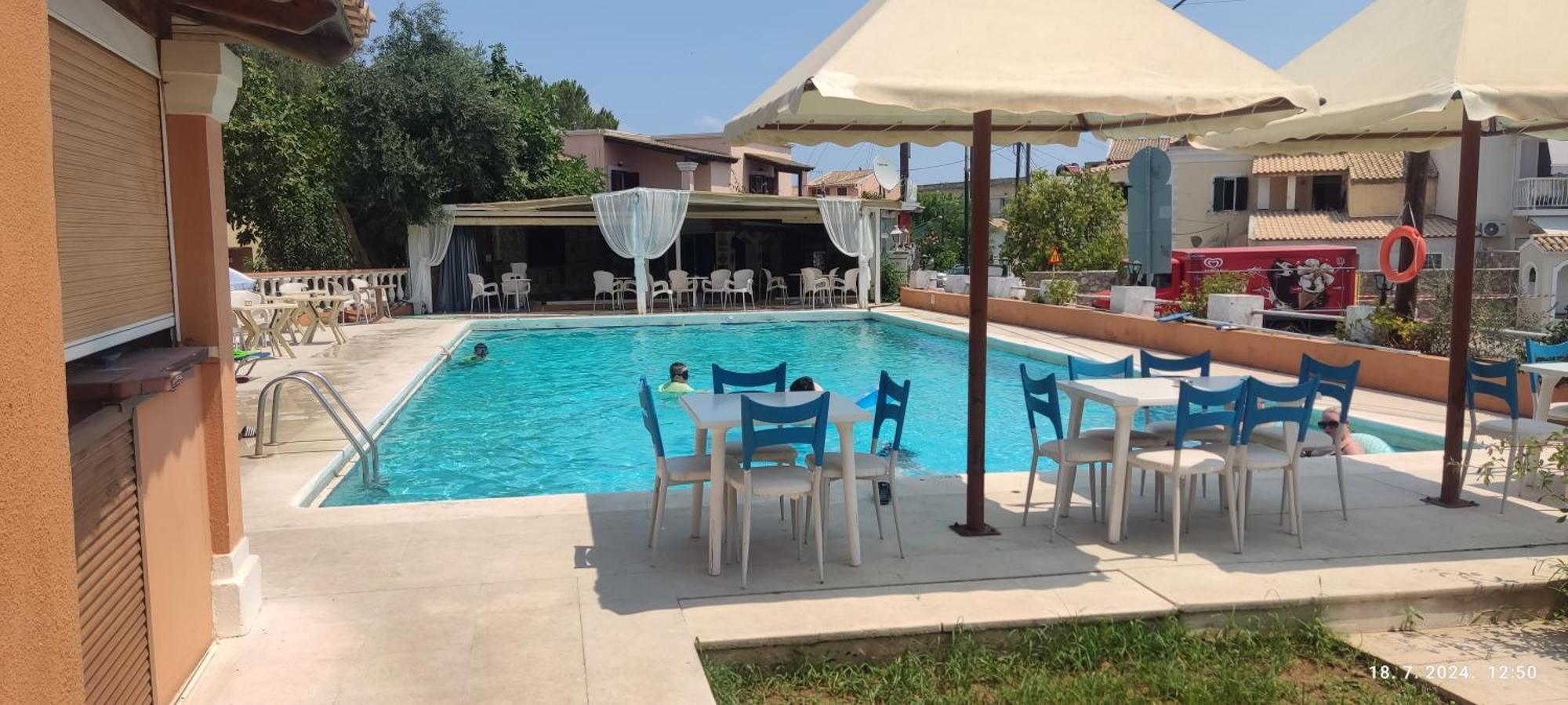 מסונגי Pantheon Hall Hotel מראה חיצוני תמונה