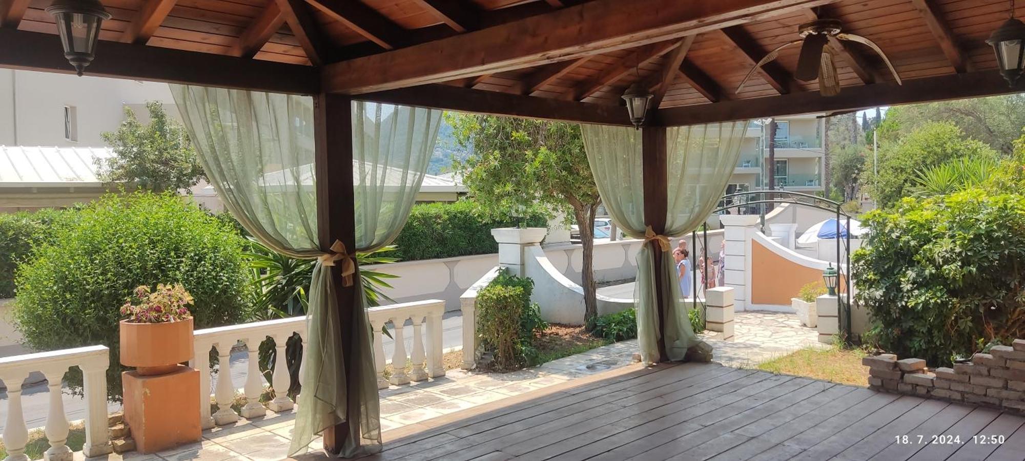 מסונגי Pantheon Hall Hotel מראה חיצוני תמונה